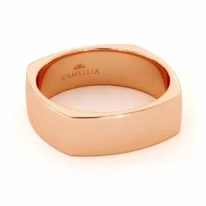 טבעת גברית חלקה בעיצוב מרובע